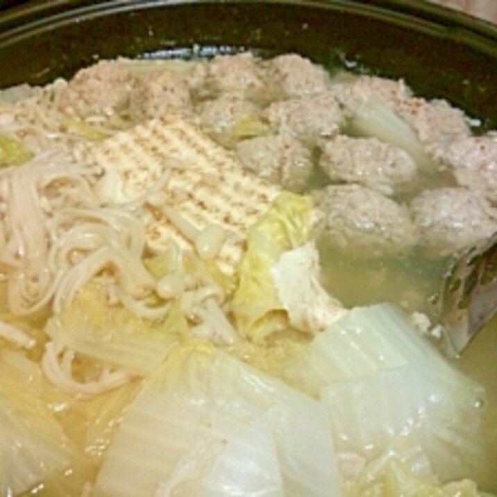 ●肉団子と白菜えのきたっぷり鍋●